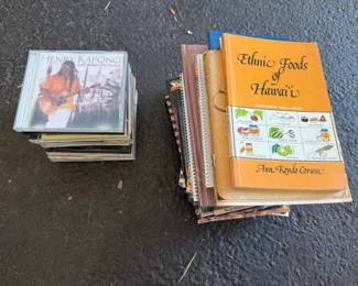 KSG073 Miscellaneous CDs and Cookbooks 