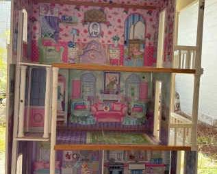 KSG067-KidKraft My Dreamy Wooden Dollhouse