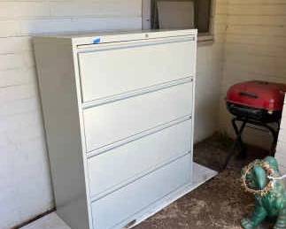 KSG095 Long Metal Filing Cabinet