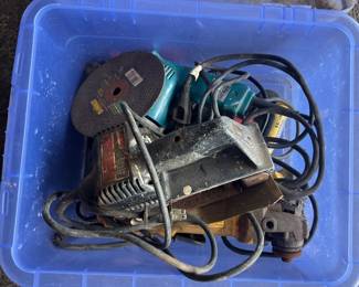 KSG024 Used Power Tools (Makita Screwdriver, Wagner Paint Eater, Dremmel, Staple Gun, Belt Sander)