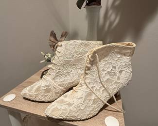Vintage lace wedding boots