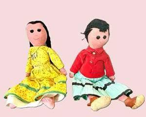 - Vintage Native American Handmade Cloth Dolls – Plains Style Ribbon Dress & Moccasins – Pair of 2