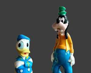  Vintage Walt Disney Figures of Goofy and Donald- Porcelain Figurines- made in Japan