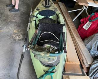 Fishing kayak