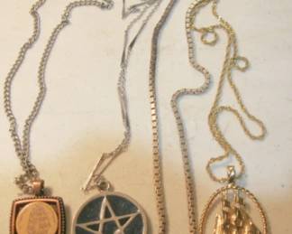 148 NECKLACES