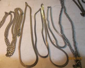 146 NECKLACES