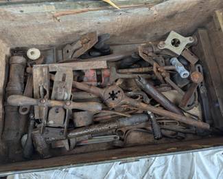 Rusty (I mean vintage) hand tools