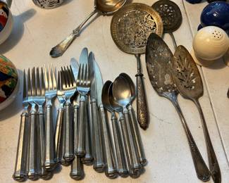 Perter silverware
