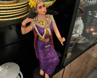 Asian Dancing Figurine