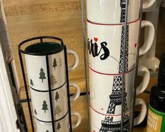 Decorative stacking mugs 