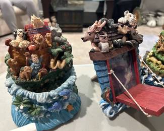 Noah's Ark frame and music box