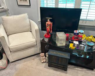 Chair, TV, and Table 