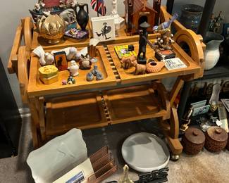 Adjustable wooden table