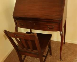 $125.00 small writing desk and chair it is 28" x 18 "