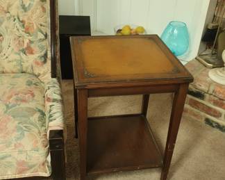 small wood table