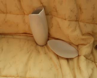 lenox-  vase  and plate