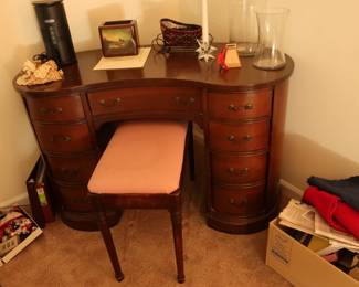 kidney shaped desk, bench