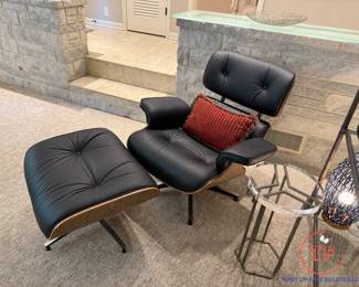 Vintage HERMAN MILLER Style Lounge Chair and Ottoman