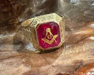 14KT GOLD Mason/Shriners Ring