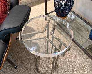 HOOKER Furniture Melange Grove Round End Table