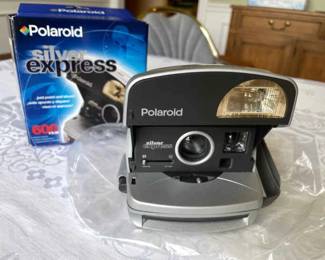 052-KIT: Polaroid Silver Express