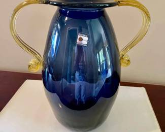 035-KIT: Vintage Hand-Blown Blenko Art-Vase