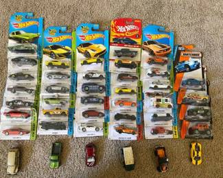 073-BON: Hot Wheels/Matchbox Vehicle Assortment