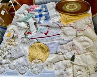 047-KIT: Vintage Linen Assortment