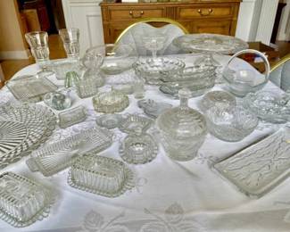 030-DR: Large Assortment of Glassware