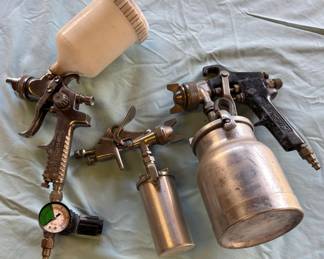 Spray painting supplies