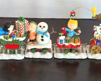 Peanuts Holiday Train Sculpture Collection By Danbury Mint