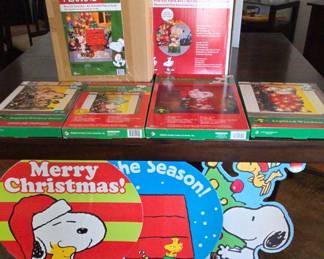 Peanuts Prelit Yard Art Cardboard Art
