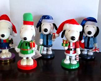 7 Snoopy Nutcrackers 2 Kurt Adler In Box