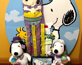 Snoopy Easter Dolls Decor