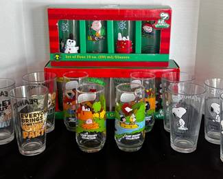 Collectible Snoopy Glasses