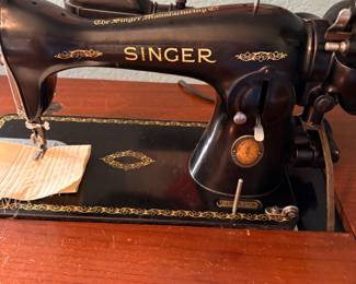 Close up of singer Centennial Model #15 