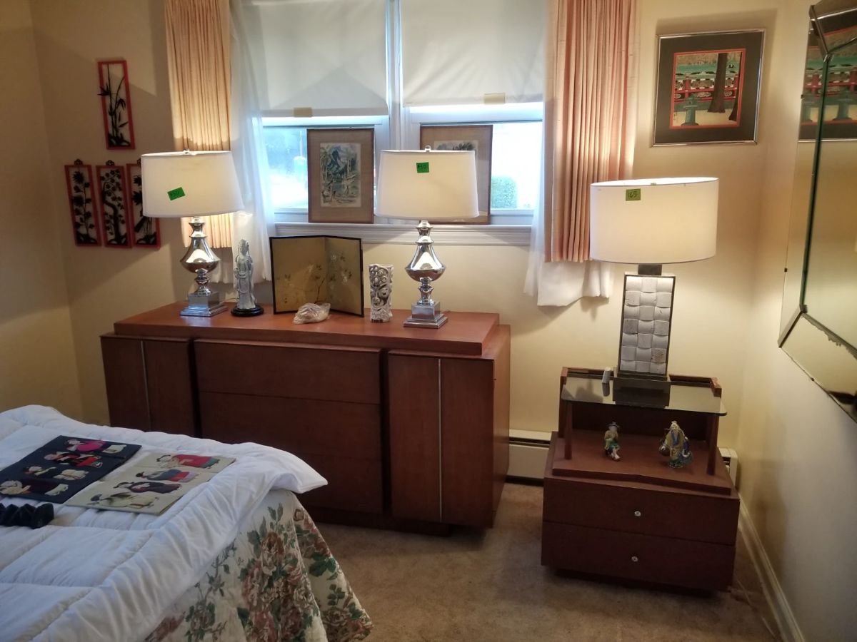 Mid-century bedroom suite: long dresser; nightstand