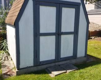 Shed - easy move out - no obstructions!