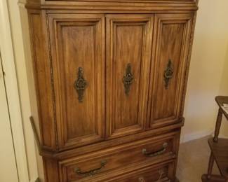 Armoire