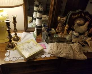 Collectibles & decor