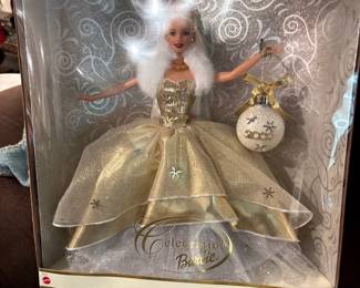 Barbie Celebration Special Edition 2000 Holiday Doll 
