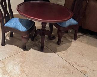 American Girl "Felicity" Tilt Top Table and Chairs 