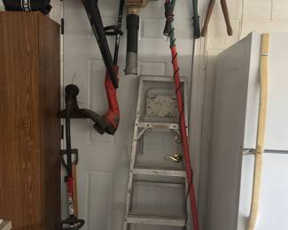 Garden tools, ladders
