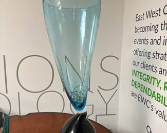 decorative hand blown glass vase 