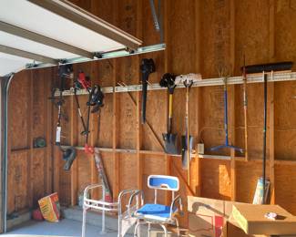 Lawn equipment 