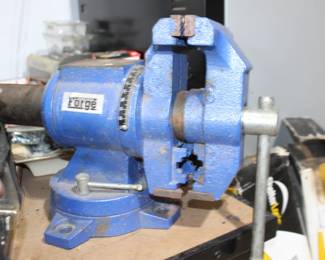 Forge Lg Vise