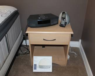 Night Stand Bose Radio