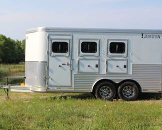 Lakota horse trailer