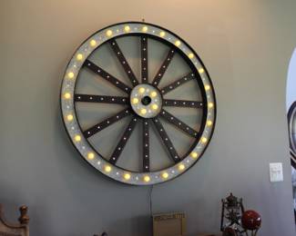 Unique Lighted Wagon Wheel