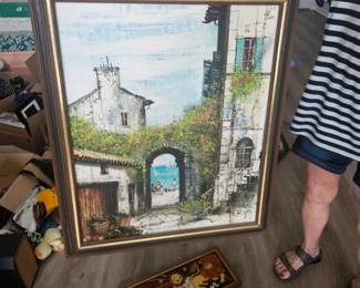 Sale Picture